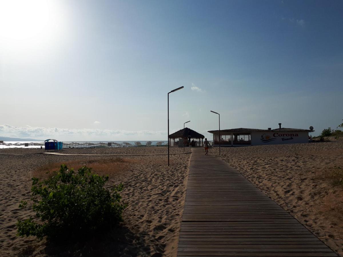 Abelia Residence Apartment Regina Pantai Sunny Luaran gambar