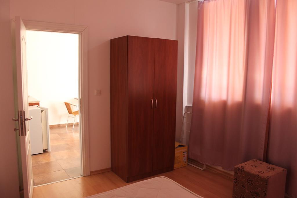 Abelia Residence Apartment Regina Pantai Sunny Luaran gambar