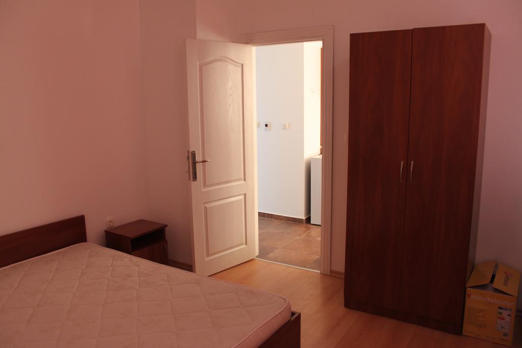 Abelia Residence Apartment Regina Pantai Sunny Luaran gambar