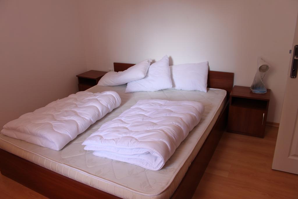 Abelia Residence Apartment Regina Pantai Sunny Luaran gambar